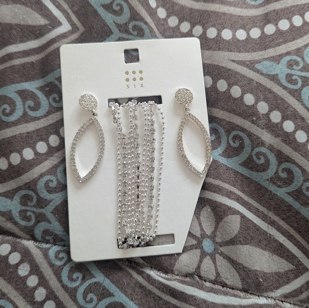 Brand New Silver Jewellery Set Bracelet and Earring